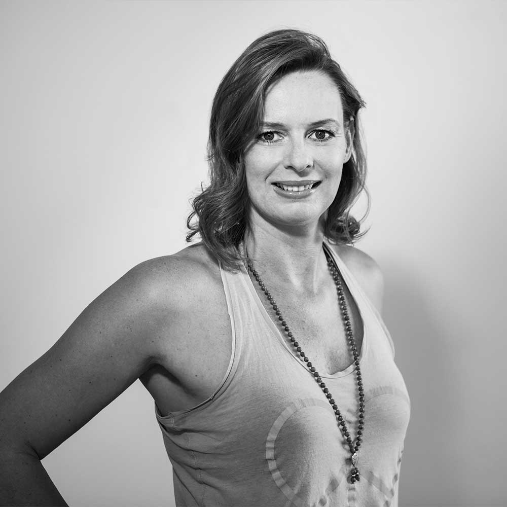 anusara yoga Wien birgit